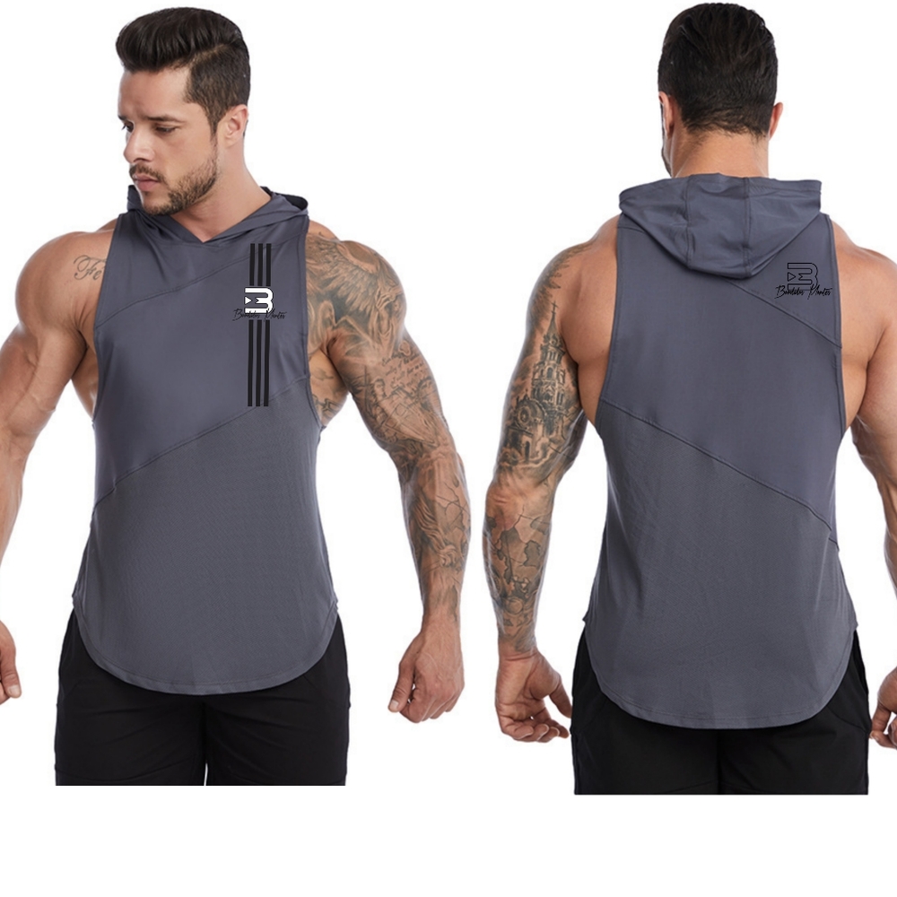 Sleeveless T-shirt w/hood